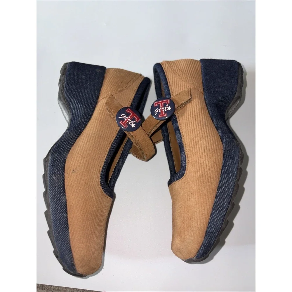 Tommy Hilfiger Girls Mary Jane's shoes Size 2 M Y2K Vtg Brown Corduroy Wedge